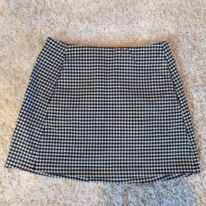 Urban Outfitters Check Mini Skirt Extra Small Black/White Pockets Back Zip 🖤🤍